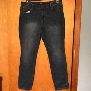 🌸 Bundles: 4 for $15 🌸 jeans